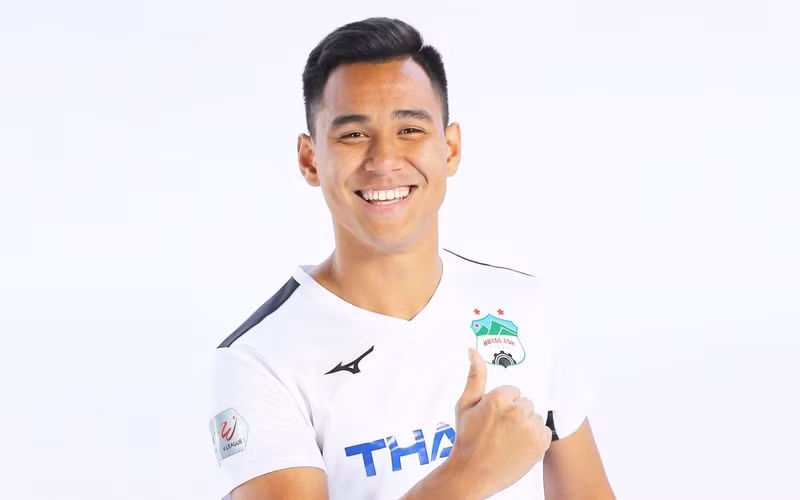 Điểm danh loạt cầu thủ Việt kiều chơi bóng ở Việt Nam