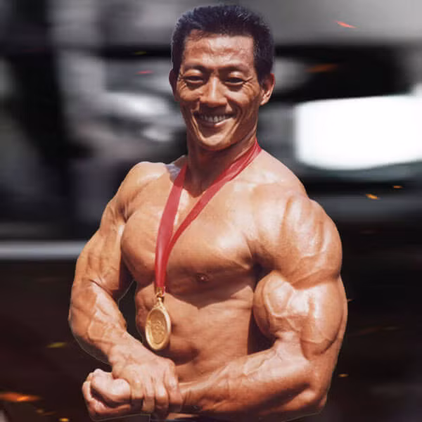 Năm 1999, Lý Đức vinh dự xếp thứ 4 giải Thể dục thể hình thế giới Thể hình 'vạn người mê' của huyền thoại châu Á Lý Đức