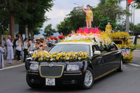 569c5423be700a2e5361.jpg