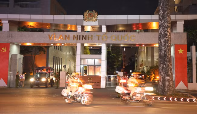 Công an TP.HCM ra quân làm nhiệm vụ trấn áp tội phạm (Ảnh: CATP)