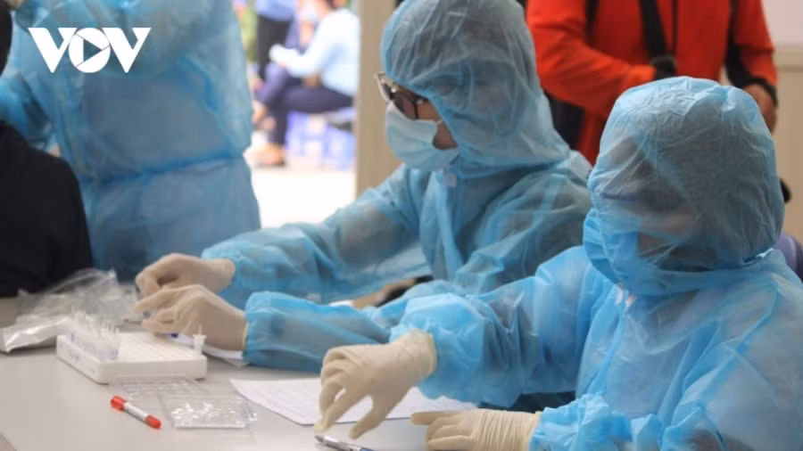 Vì sao việc khống chế dịch Covid-19 ở Bắc Giang chậm hơn so với dự kiến? ảnh 1