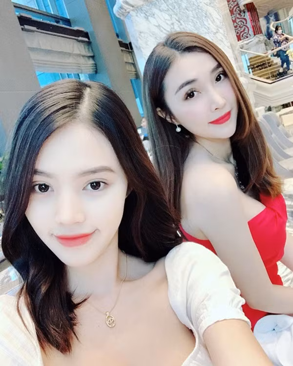Nguyễn Vy My là một trong những người bạn thân thiết của Jolie Nguyễn.
