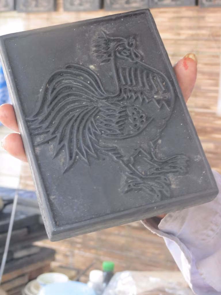  Độc đáo tranh dân gian làng Sình xứ Huế ảnh 2