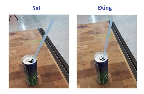 Nhiều lon nước có thành khá cao nên ống hút dễ bị nổi lên, vì lẽ đó mà người ta đã thiết kế phần nắp bật có lỗ để bạn dễ dàng cố định được nó. Nhiều lon nước có thành khá cao nên ống hút dễ bị nổi lên, vì lẽ đó mà người ta đã thiết kế phần nắp bật có lỗ để bạn dễ dàng cố định được nó.