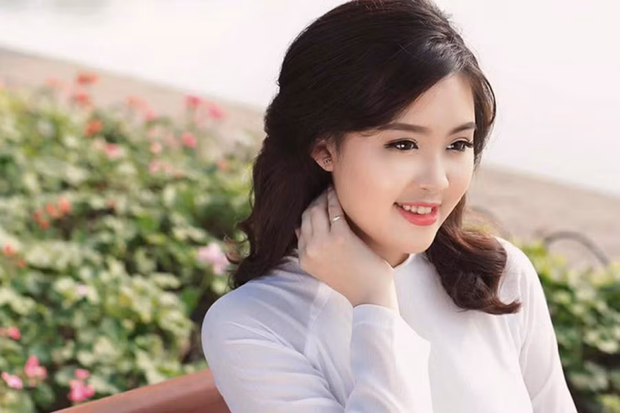 Phụ nữ tướng cằm tròn vô cùng phúc hậu giàu có hạnh phúc