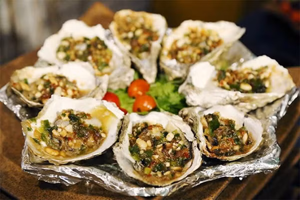 Hải sản thân mềm có vỏ giàu sắt