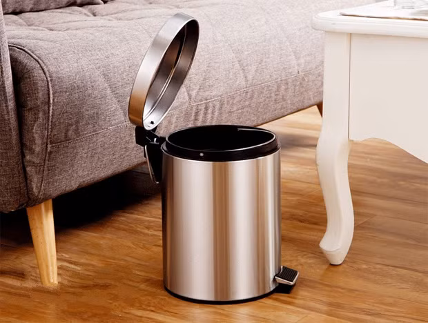 5-vat-pham-dai-ky-trong-phong-khach-02