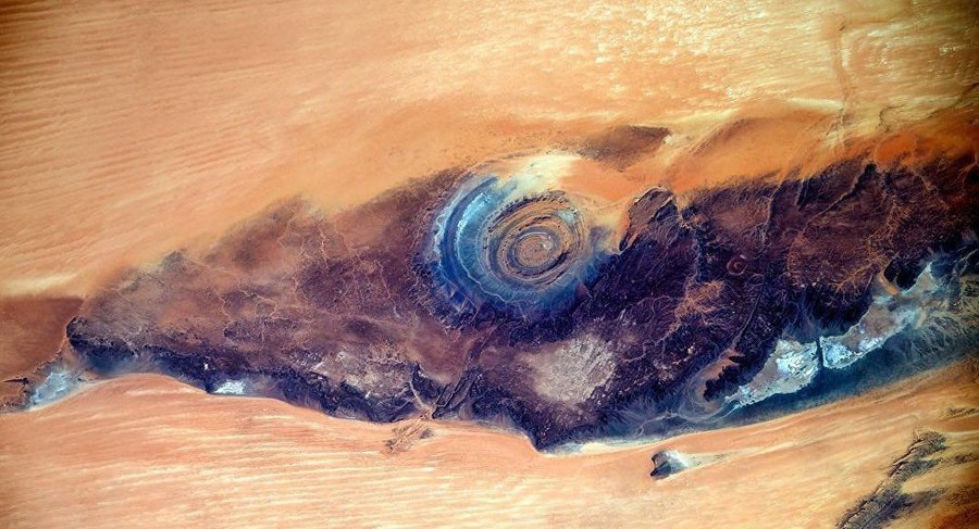 Chiêm ngưỡng "con mắt của Sahara" - Bí ẩn khiến các nhà khoa học "mất ăn mất ngủ"