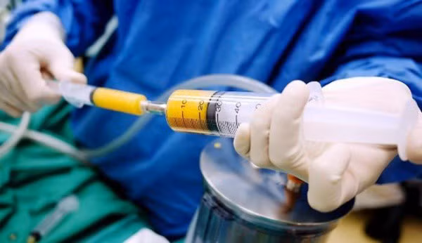 Không ai phủ định ưu điểm của phương pháp hút mỡ nhưng điều cần quan tâm chính là bạn nên cẩn thận trong việc tìm kiếm cơ sở, bệnh viện thẩm mỹ sẽ thực hiện.