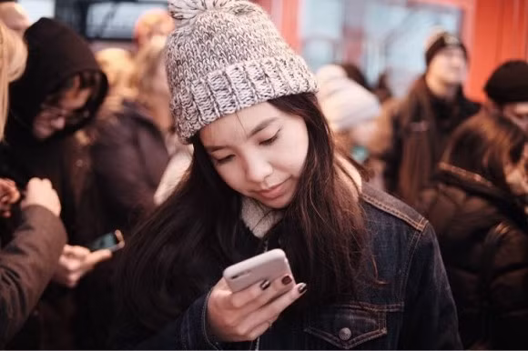 7 thói quen này của các tỷ phú giúp bạn thoát cuộc chiến nội tâm khi mua sắm ảnh 1