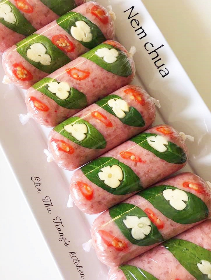 Cách làm nem chua từ 2 loại thịt tuyệt ngon, chỉ 3 ngày là ăn được ảnh 3 Cách làm nem chua từ 2 loại thịt tuyệt ngon, chỉ 3 ngày là ăn được ảnh 3