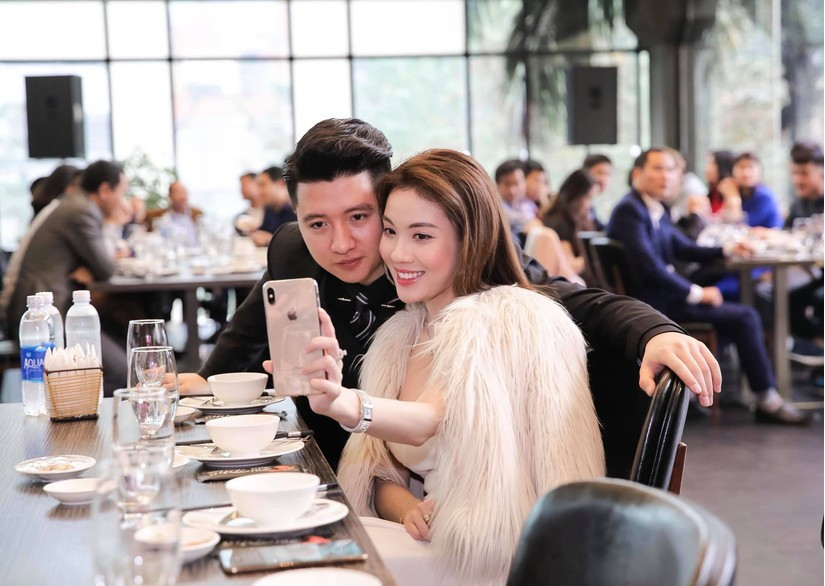 Chồng soái ca, gia thế khủng của nữ giảng viên Âu Hà My3