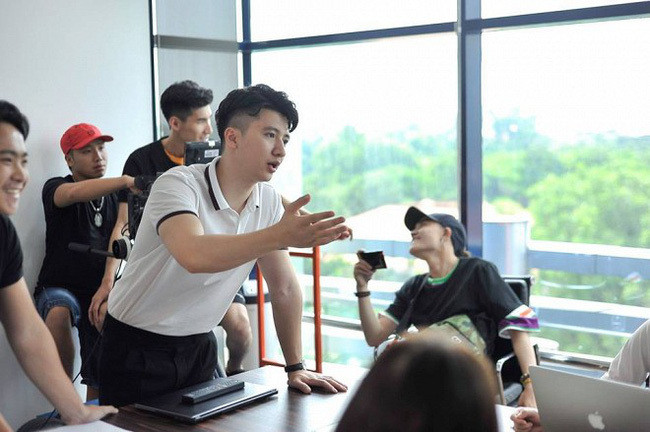 Chồng soái ca, gia thế khủng của nữ giảng viên Âu Hà My6