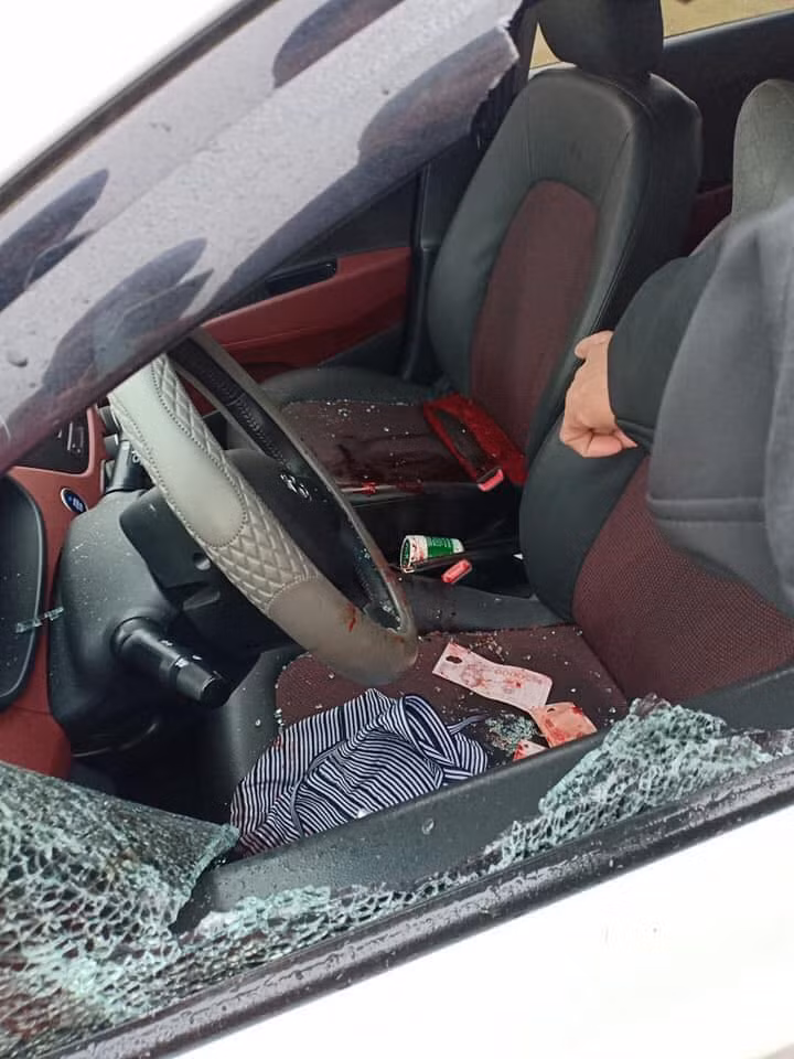 Hiệp chặn xe phá vỡ cửa kính ô tô sát hại chị T.