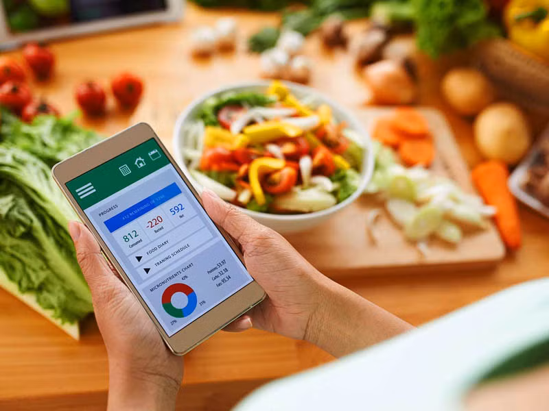 sau sinh kiêng ăn gì 