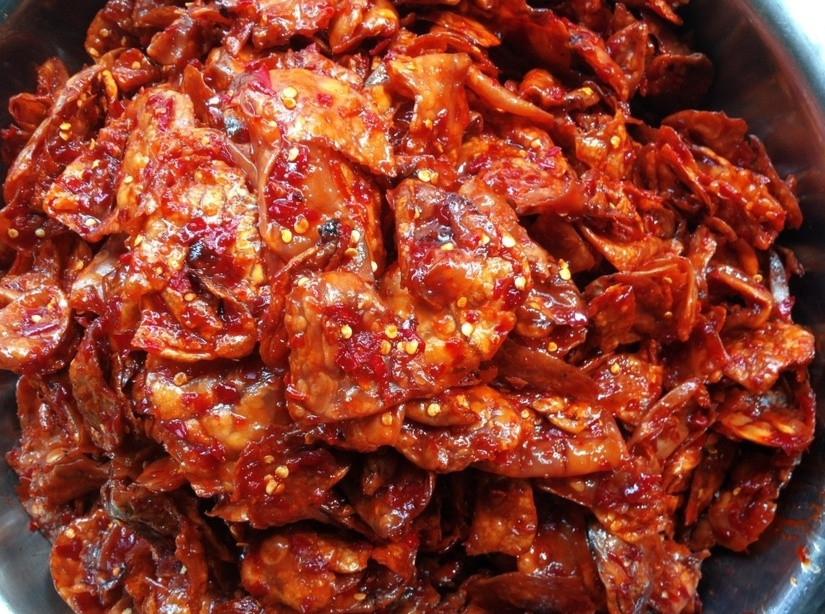 Những món ăn vặt không thể thiếu ngày Tết