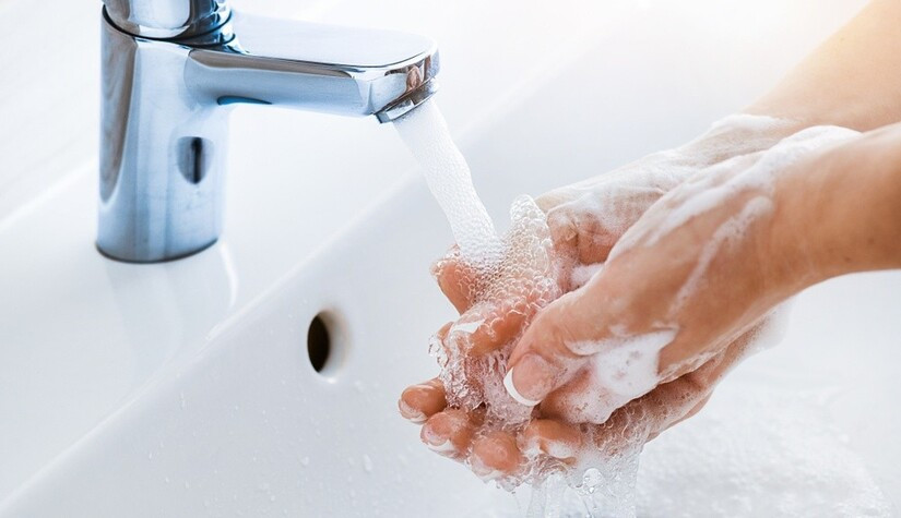 Cách rửa mặt bằng sữa rửa mặt không bọt cho làn da sạch mịn ảnh 2 cách rửa mặt bằng sữa rửa mặt