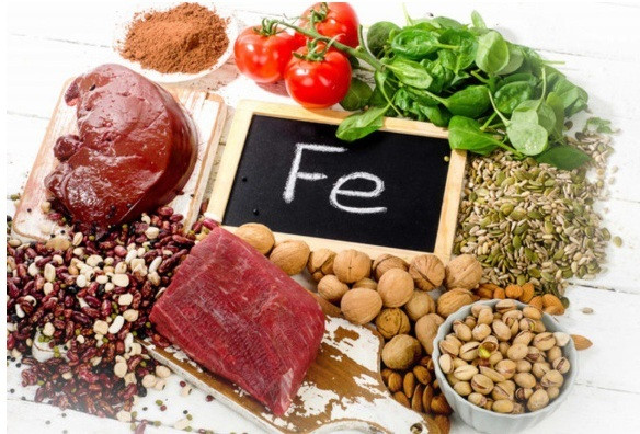 thiếu máu ăn gì