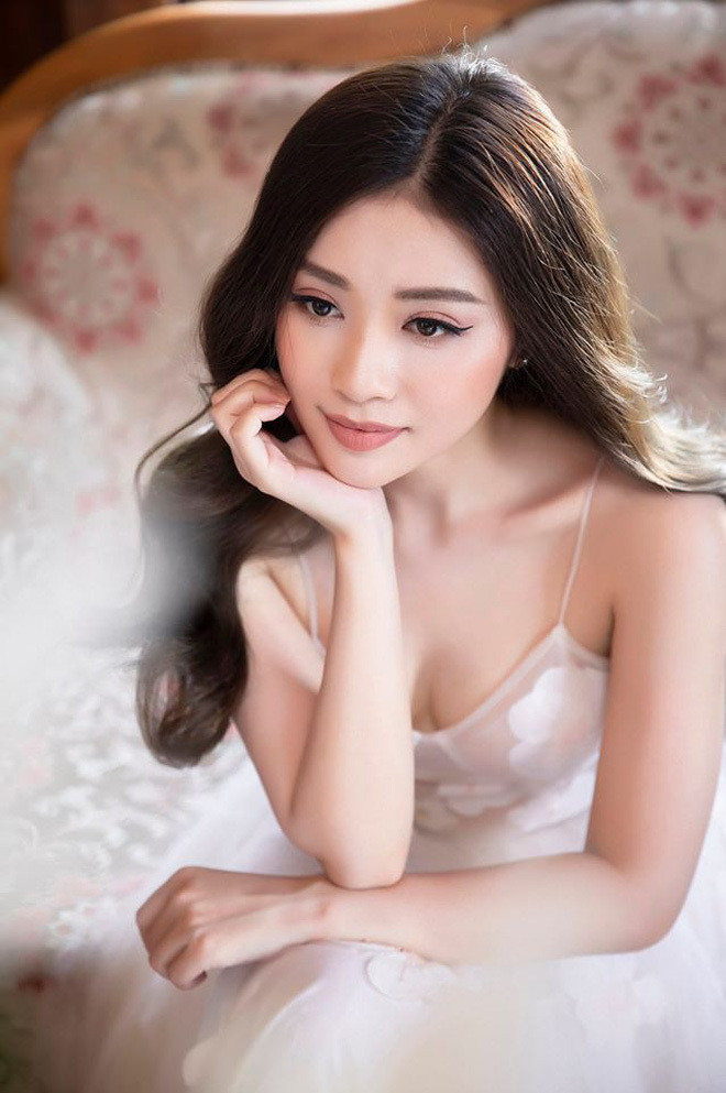 Cô gái xinh đẹp được Quang Hải gửi tặng vé trận Việt Nam - Thái Lan là ai? ảnh 1 Cô gái xinh đẹp được Quang Hải gửi tặng vé trận Việt Nam Thái Lan2