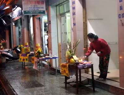 2 Bài văn khấn cúng giao thừa ngoài trời đêm 30 tết năm Canh Tý 2020 chuẩn nhất