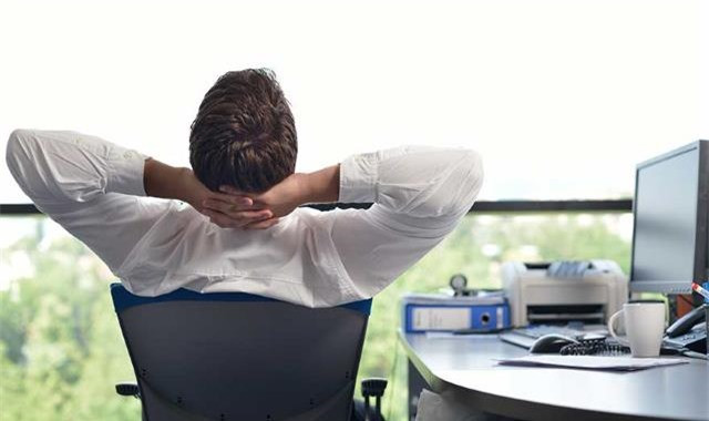 5. Dành thời gian riêng tư cho nhau.Điều này có vẻ kỳ lạ, nhưng ở bên nhau quá nhiều có thể dẫn đến nhiều vấn đề. Chúc mừng các cặp đôi có một khoảng thời gian xa nhau mỗi ngày để mỗi người có thời gian cho riêng mình. 5. Dành thời gian riêng tư cho nhau.Điều này có vẻ kỳ lạ, nhưng ở bên nhau quá nhiều có thể dẫn đến nhiều vấn đề. Chúc mừng các cặp đôi có một khoảng thời gian xa nhau mỗi ngày để mỗi người có thời gian cho riêng mình.