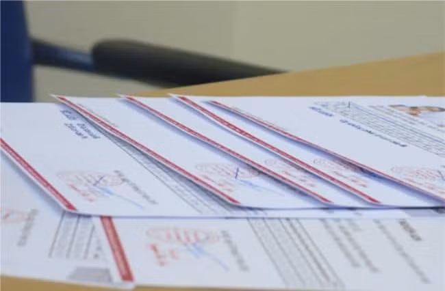 Kết quả xét nghiệm cho thấy con không cùng huyết thống với hai vợ chồng (Ảnh minh họa).