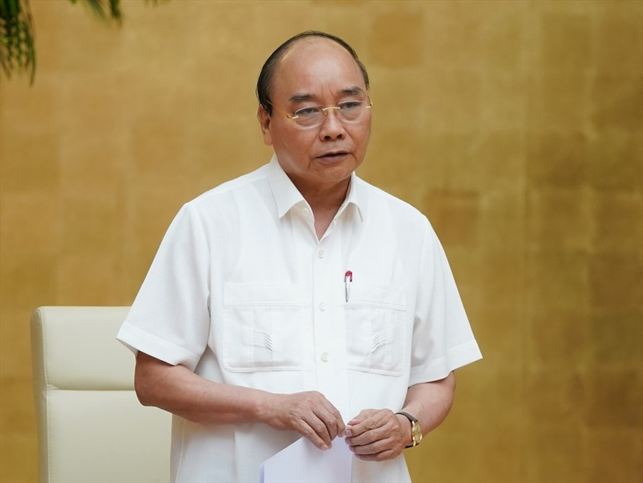 Thủ tướng Chính phủ Nguyễn Xuân Phúc phát biểu tại cuộc họp. Ảnh VGP Thủ tướng Chính phủ Nguyễn Xuân Phúc phát biểu tại cuộc họp. Ảnh VGP