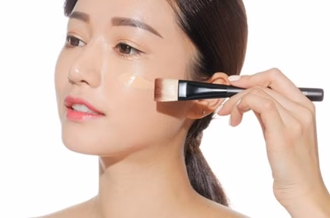 Cô gái xin gấp cách trang điểm làm căn cước công dân, dân mạng bày 