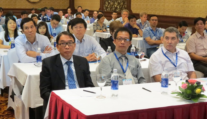 Nhiều chuyên gia đầu ngành về khoa học máy tính trong và ngoài nước đến tham dự hội nghị