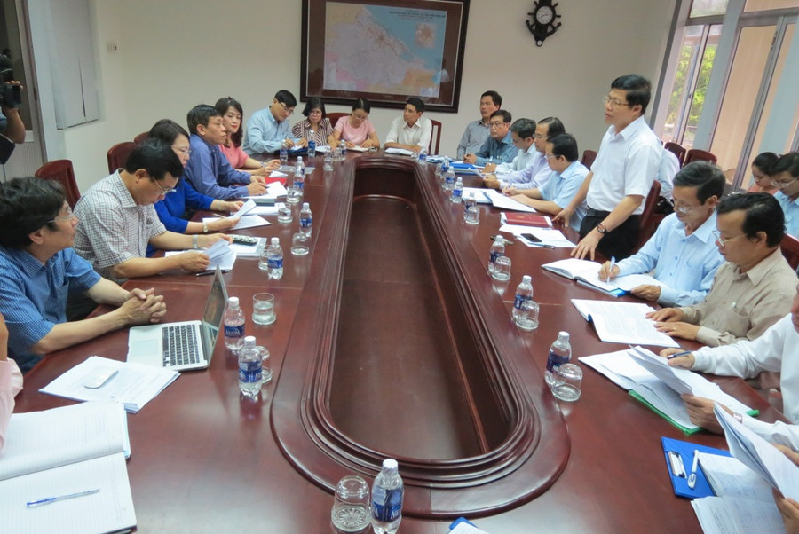 Toàn cảnh làm việc của đoàn công tác Bộ GD&ĐT với Ban chỉ đạo kỳ thi THPT Quốc gia tỉnh Thừa Thiên Huế 2017