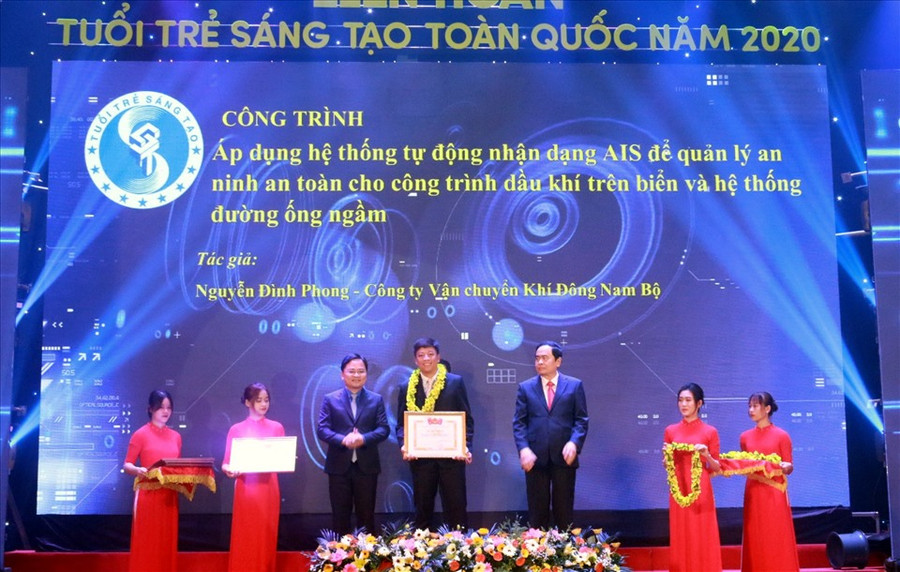 Tuyên dương tác giả Nguyễn Đình Phong – KĐN.