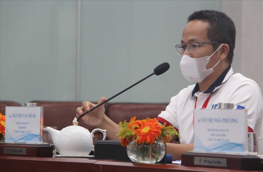 Đồng chí Nguyễn Văn Bé Ba, Bí thư Đảng ủy - Giám đốc KCM phát biểu đề cao tinh thần nỗ lực thực hiện mục tiêu kép và phát huy Văn hóa dầu khí.