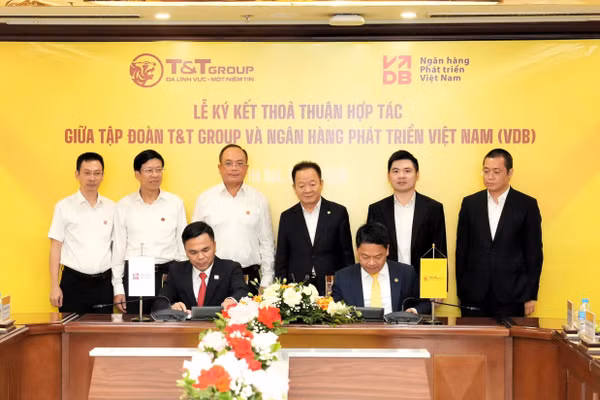 VDB Lâm Đồng và Tập đoàn T&T thỏa thuận tài trợ vốn tín dụng đầu tư của Nhà nước