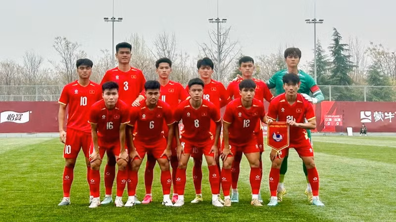 U23 Việt Nam tham dự giải đấu trên đất Trung Quốc với đa phần là lứa U21 trong khi Thái Lan sử dụng lứa cầu thủ U22 và U23. img-20260325-161047-2423.jpg