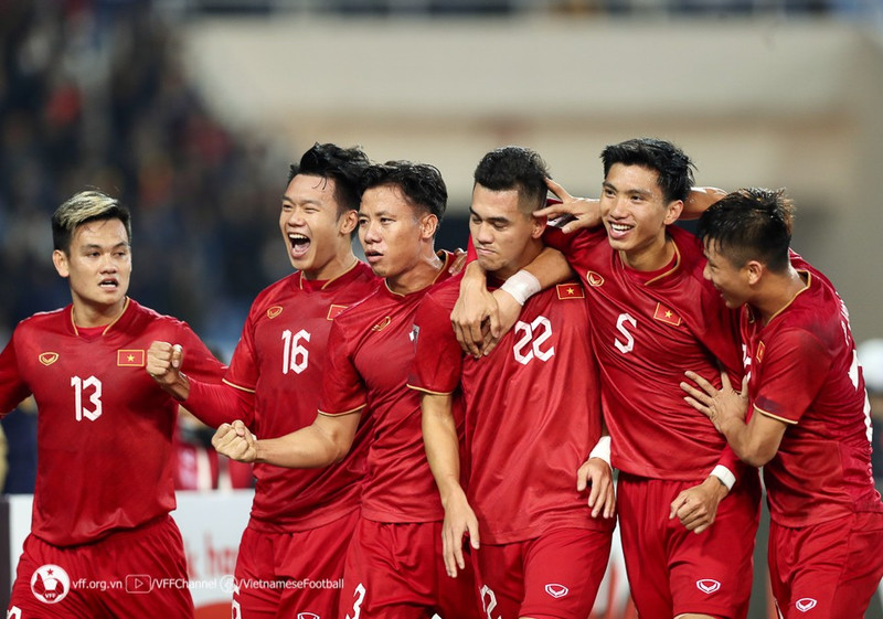 Asian Cup 2023 (tổ chức tại Qatar), tuyển Việt Nam thua Nhật Bản 2-4, thua Indonesia 0-1, thua Iraq 2-3 và bị loại từ vòng bảng. park5996.jpg