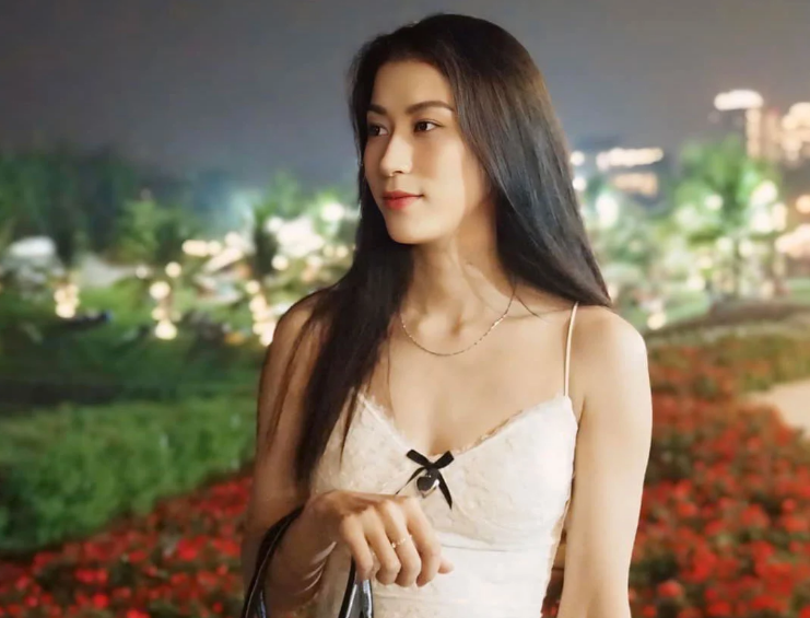 Kiều Trinh khoe vẻ đẹp quyến rũ. 888888.png