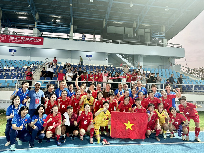 Sau khi để thua Philippines ở những phút cuối trong lượt trận thứ 2, tuyển nữ Việt Nam buộc phải đánh bại Myanmar để có vé vào vòng bán kết SEA Games. img-2469-1536x1152.jpg