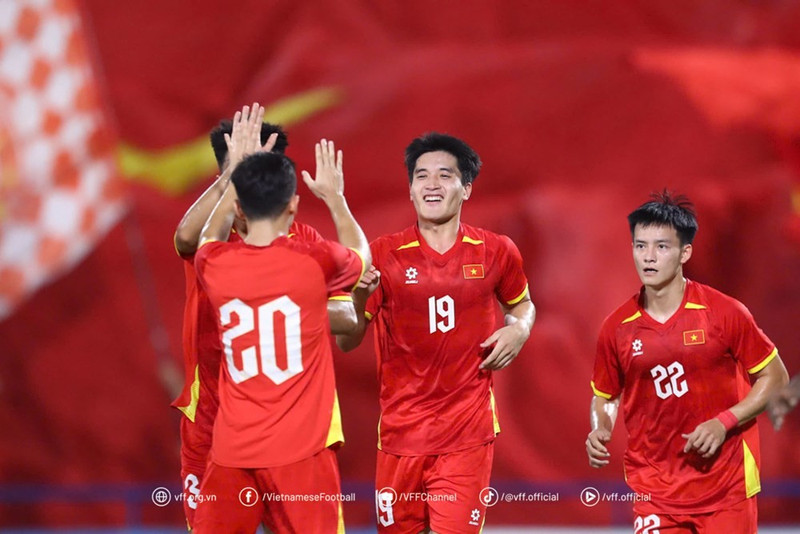 Chức vô địch U23 Đông Nam Á 2025 và tấm vé dự vòng chung kết U23 châu Á 2026 cho thấy U22 Việt Nam năm nay đủ sức chinh phục Huy chương vàng SEA Games. ba1-rlmv.jpg