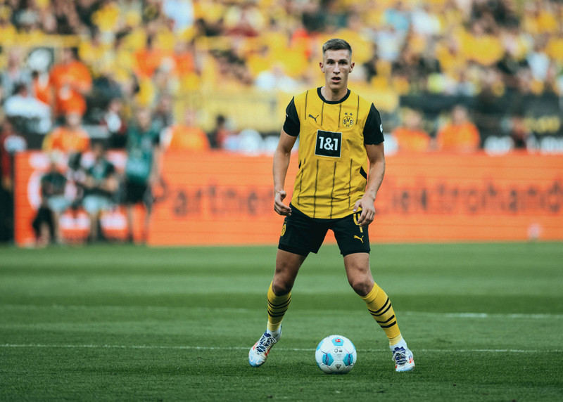 Trong quãng thời gian này, Nico Schlotterbeck góp dấu giày vào 6 bàn thắng (4 kiến tạo ở Bundesliga, 2 tại Champions League). undefined-6784e8372999a.jpg