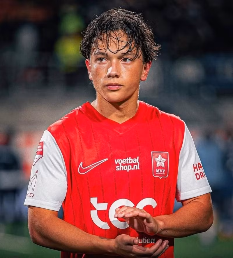 Hè 2025, Lenn-Minh Trần chia tay Genk để gia nhập CLB MVV Maastricht tại Hà Lan. 557962503-1377380481057457-47731-68e2fc94a6744-68e4c7835e0d0.jpg