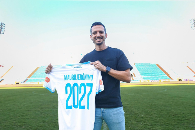 Đánh giá về Shan United, HLV Mauro cho biết, ông phân tích kỹ CLB Shan United và nhận thấy họ có lối chơi rõ ràng tại giải quốc nội, dù có thể phải điều chỉnh khi bước ra sân chơi quốc tế. image-4393.jpg