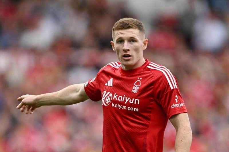 Việc quỹ lương giảm đáng giúp MU có cơ hội chiêu mộ thêm một số tân binh, trong số các ngôi sao mà họ đang nhắm tới là Elliot Anderson, Adam Wharton và Carlos Baleba. elliot-anderson-forest-scaled-e1-68c40910c9100.jpg