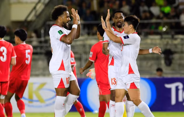 Hiện tại, Văn Toàn vẫn chưa thể trở lại thi đấu. Ngược lại, Nguyễn Xuân Son đã tái xuất và ghi 1 bàn cho tuyển Việt Nam hôm 19/12. 20251120-003453-bjhshlym.png