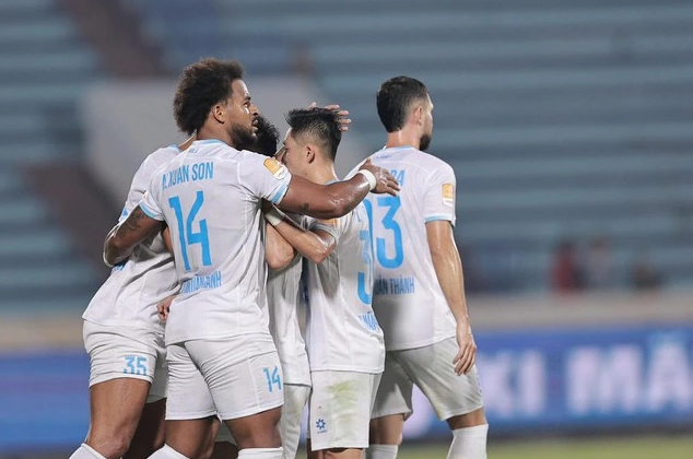 Ở trận đấu tại vòng 1/8 Cúp Quốc gia vừa qua, Xuân Son thi đấu khá năng nổ và cùng đồng đội đoạt vé vào vòng tứ kết Cúp quốc gia 2025. 099887776666.png