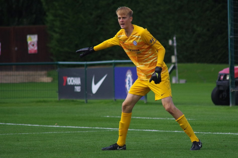 Lucas Bergstrom cao 2,05m. lucas-bergstrom-cfcu18-west-ham.jpg