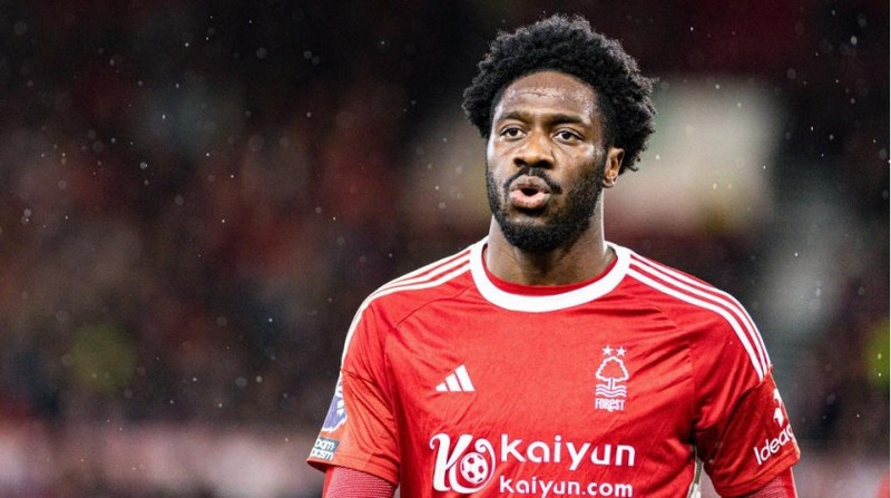 ola-aina-nottingham-forest-2023-2024-1043237917h-1715762367-136482-6771504f8418f.jpg
