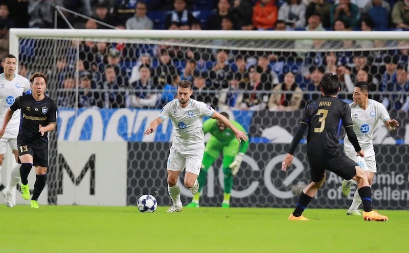 Trong khi đó, Gamba Osaka FC đang đứng đầu bảng F khi toàn thắng cả 3 trận ở giai đoạn lượt đi, ghi 8 bàn và chỉ để thủng lưới 2 bàn. nam-dinh-fc-2.jpg