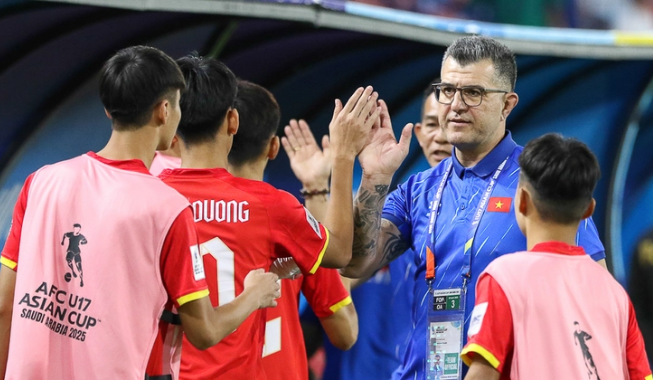 Kết quả này cũng giúp đội tuyển U17 Việt Nam tạm thời đứng thứ 2 bảng C ở vòng loại U17 châu Á 2026 sau lượt trận đầu tiên. 09887.png