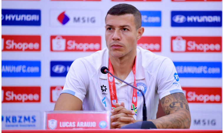 Trung vệ Lucas Alves cũng chia sẻ: "Tôi đồng ý với những quan điểm của HLV trưởng. Toàn đội đã phân tích kỹ Shan United và thấy được những điểm mạnh và hạn chế của đội bóng này. 000000000000000-8332.png