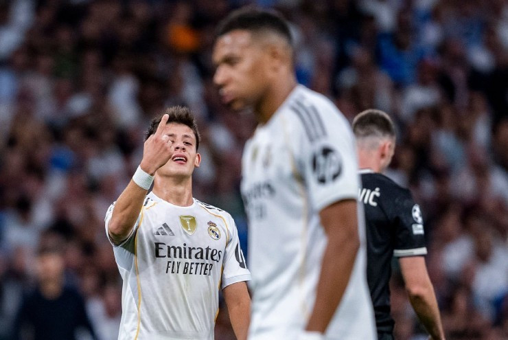 Dù chưa đạt phong độ tốt nhất, Real Madrid vẫn cho thấy sự hiệu quả đáng sợ. Dù để lọt 9 bàn sau 9 trận nhưng vẫn là đội ghi bàn nhiều thứ hai La Liga (20 bàn), chỉ kém Barcelona 4 bàn. 9-740-1761171705-79-width740height495.jpg